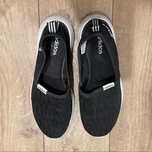 Adidas slip on lite racer memory foam shoes size 6.5